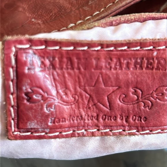 TEXIAN LEATHER | SHOULDER BAG | HAND TOOLED - Picture 5 of 10